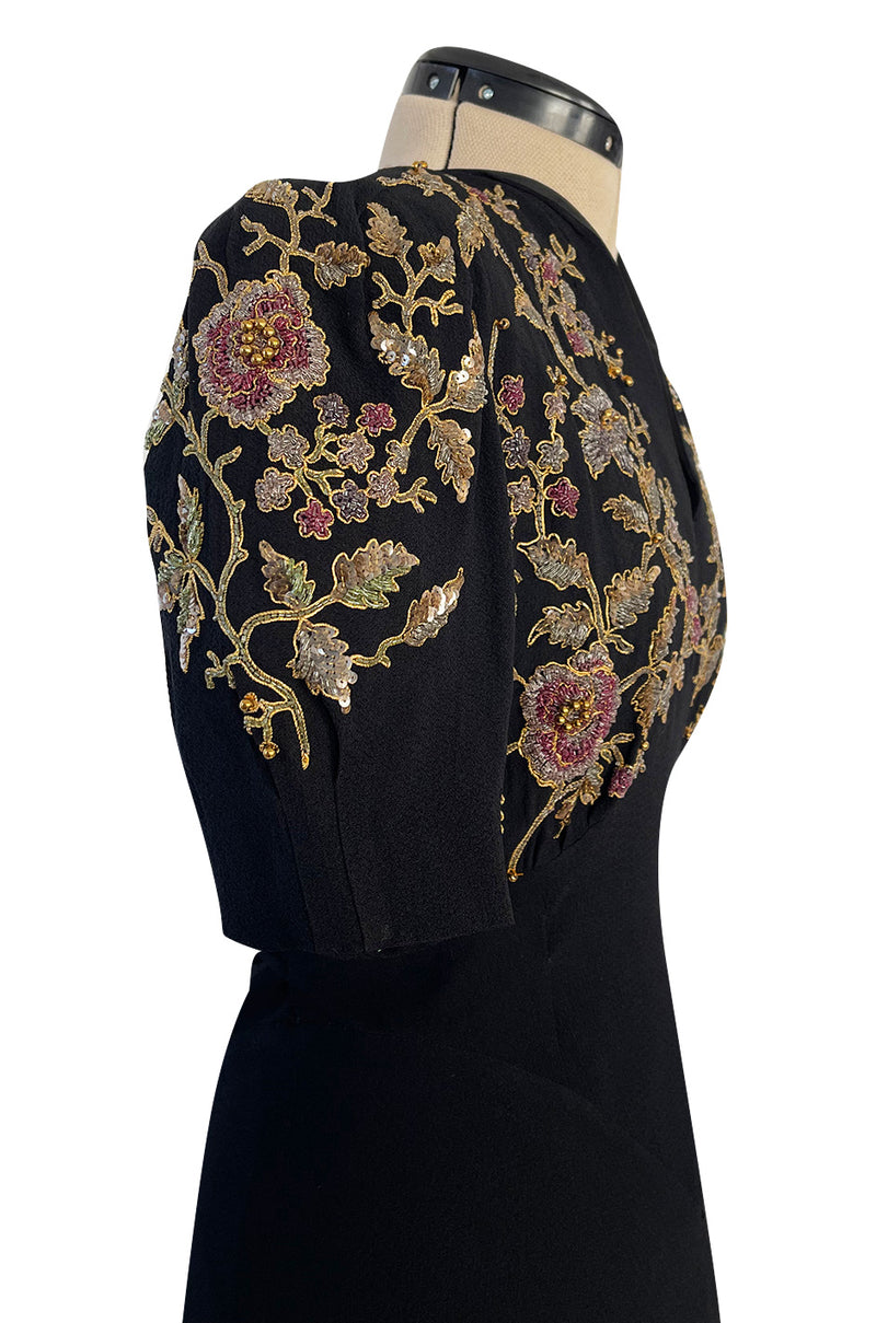 Stunning 1930s Unlabeled Moss Silk Crepe Dress w Dense Beading Sequin Shrimpton Couture Stunning 1930s Unlabeled Moss Silk Crepe Dress w Dense Beading Sequin Shrimpton Couture