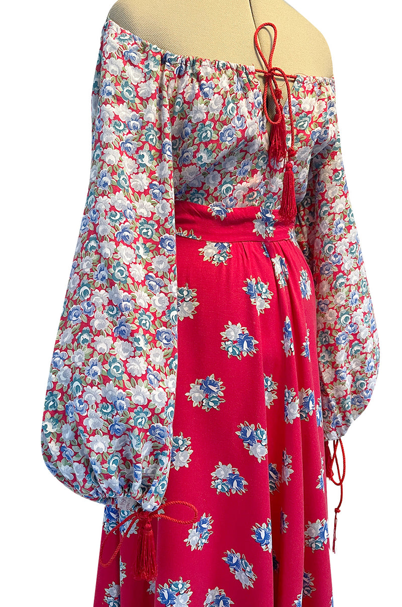 Prettiest 1970s Wallis Off Shoulder Red & Blue Floral Print Dress w Balloon Sleeves