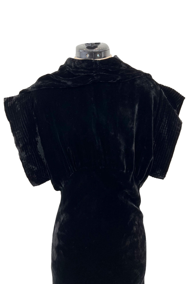 Stunning 1930s Black Silk Velvet Bias Cut Dress w Top Stitched Sleeves & Silver Glitter Buttons