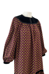 Fall 1977 Yves Saint Laurent Pretty Floral Printed Silk Smock Dress w Velvet Detailing