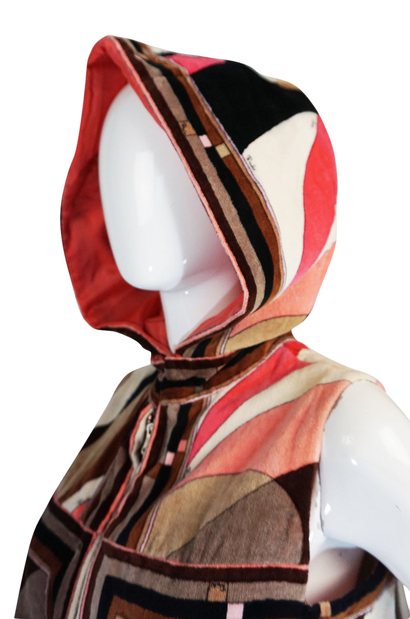 c1968 Rare Pucci Beach Velvet Cape with Removable Hood