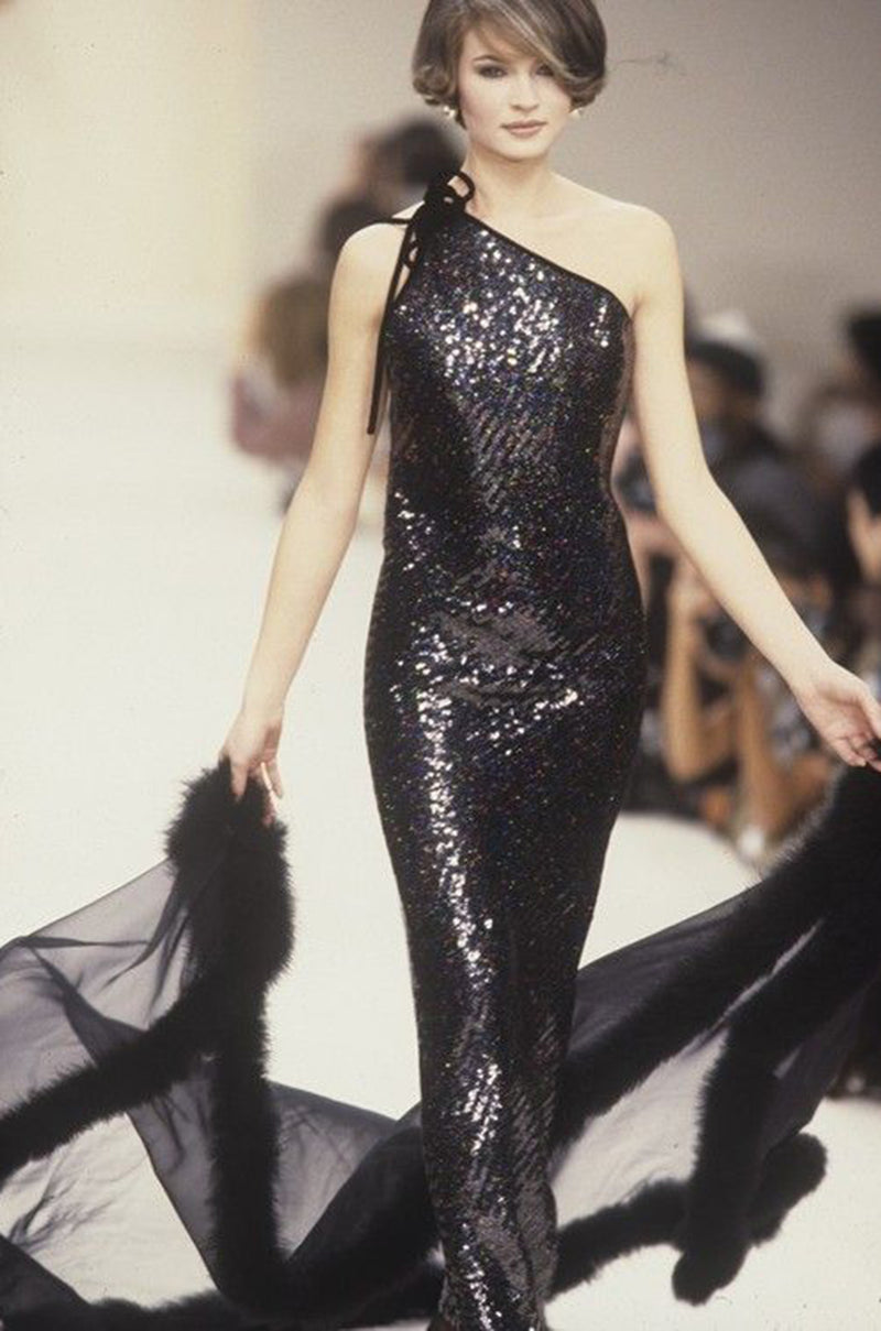 Fall 1996 Oscar De La Renta Runway One Shoulder Glitter Sequin Dress