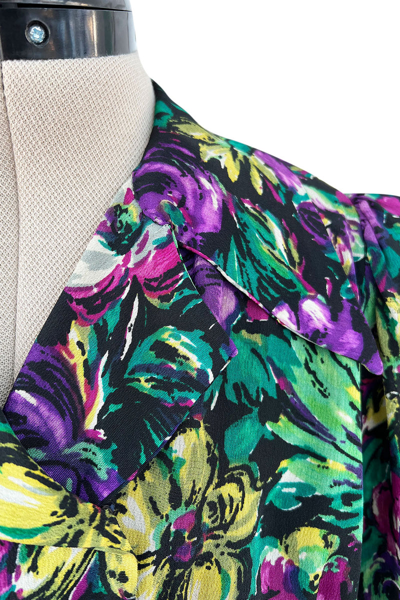 Chic 1930s Silky Rayon Vibrant Floral Printed Dress w Flared Black Crepe Skirt