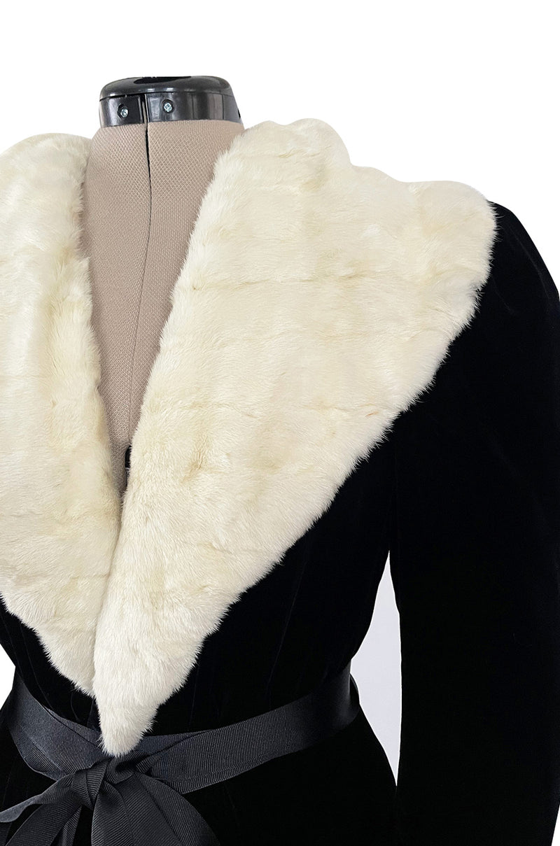 Exceptional 1920s I Magnin Inky Black Velvet Coat w Extravagant White Ermine Collar