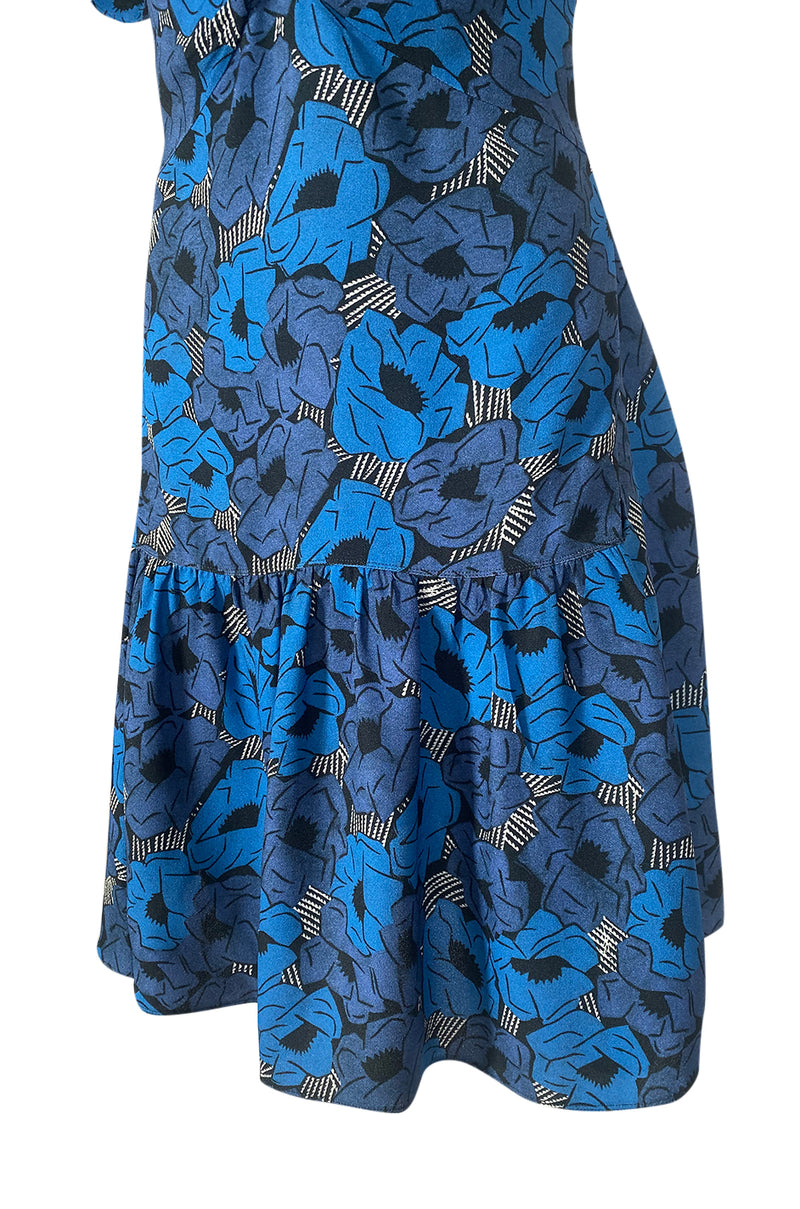 Resort 2012 Yves Saint Laurent Tie Front Blue Print Crepe Dress