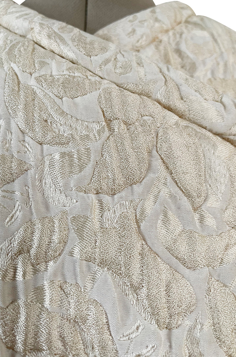 Gorgeous Fall 1965 Nina Ricci Haute Couture Ivory Silk  Brocade Coat w Soft Sheepskin Lining