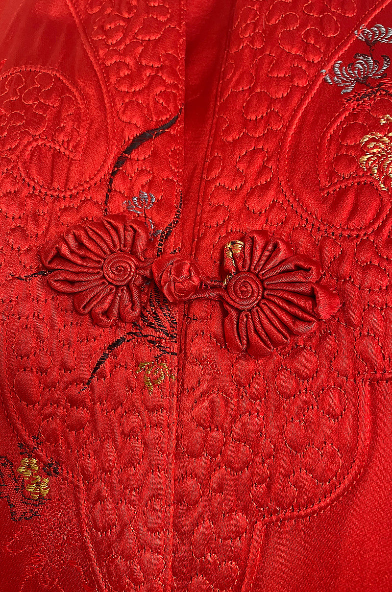 Gorgeous 1950s Red Silk Embroidered Asian Evening Coat w Top Stitched Cuffs & Collar