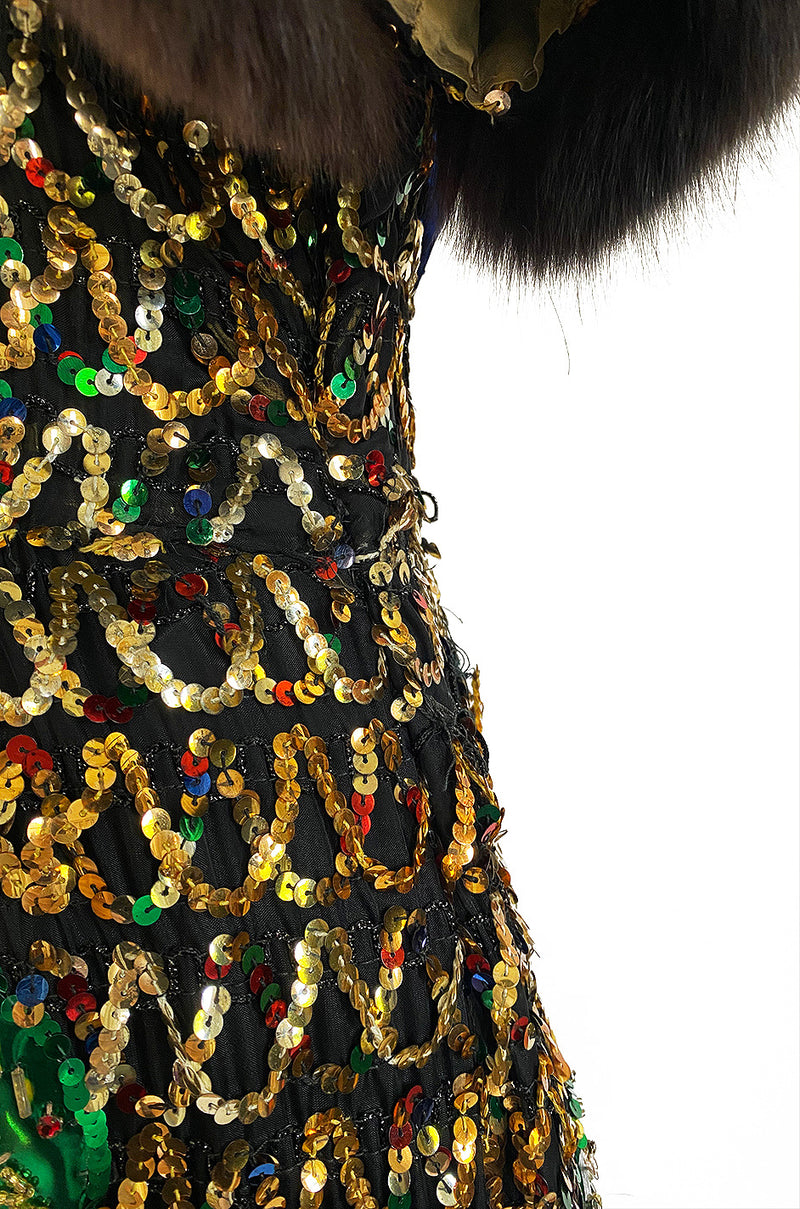 Late 1960s Oscar De La Renta Gold Sequin & Huge Paillettes Detailed Dr Shrimpton Couture Late 1960s Oscar De La Renta Gold Sequin & Huge Paillettes Detailed Dr Shrimpton Couture
