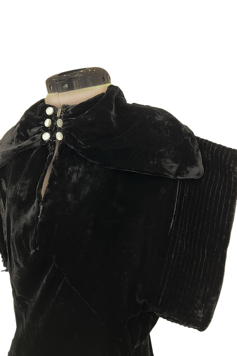 Stunning 1930s Black Silk Velvet Bias Cut Dress w Top Stitched Sleeves & Silver Glitter Buttons