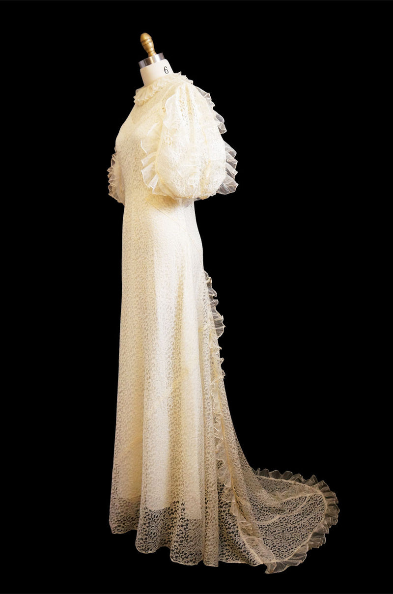 1930s Fine Lace & Ruffle Wedding Gown Shrimpton Couture 1930s Fine Lace & Ruffle Wedding Gown Shrimpton Couture