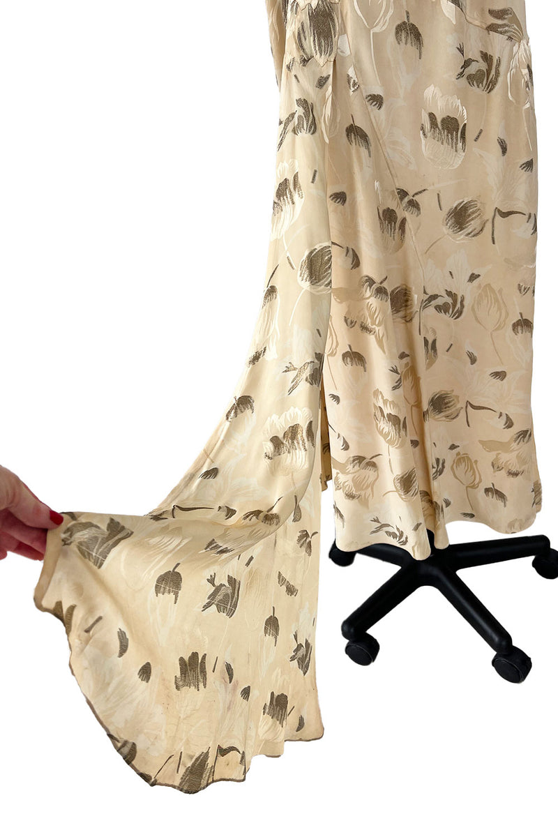 Rare & Beautiful 1920s E. L. Mayer Pale Gold Silk Flapper Dress w Lame & Rhinestone Detailing