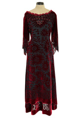Gorgeous 1980s Zandra Rhodes Deep Red Cut Velvet Caftan Dress w Beaded Detailing
