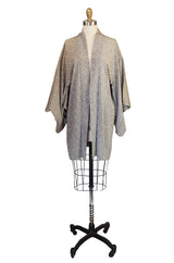 Pretty 1950s Grey Printed Silk Kimono