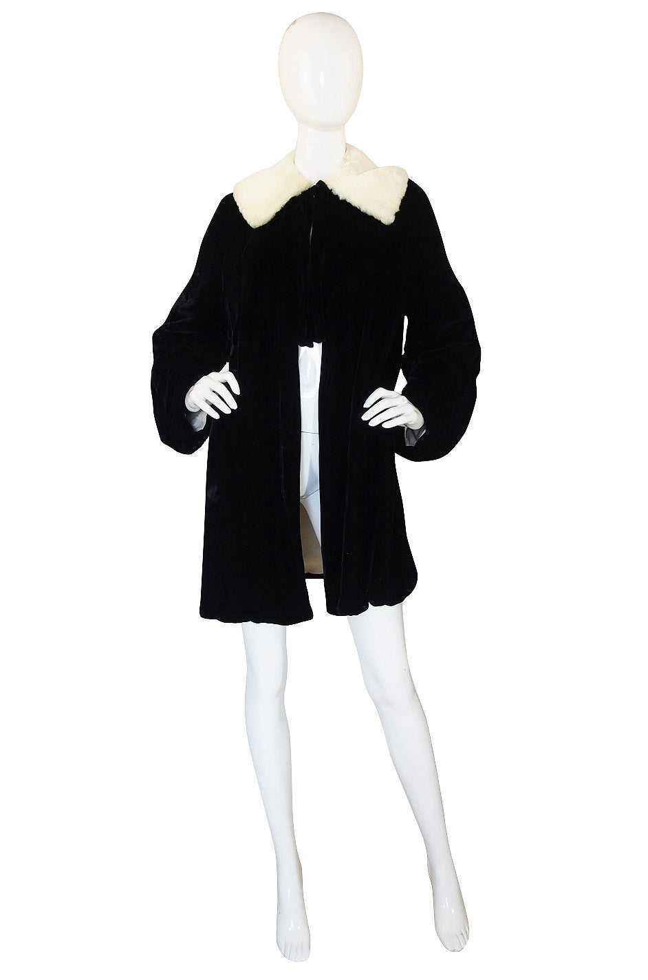 1920s Velvet and Ermine Flapper Coat or Jacket – Shrimpton Couture