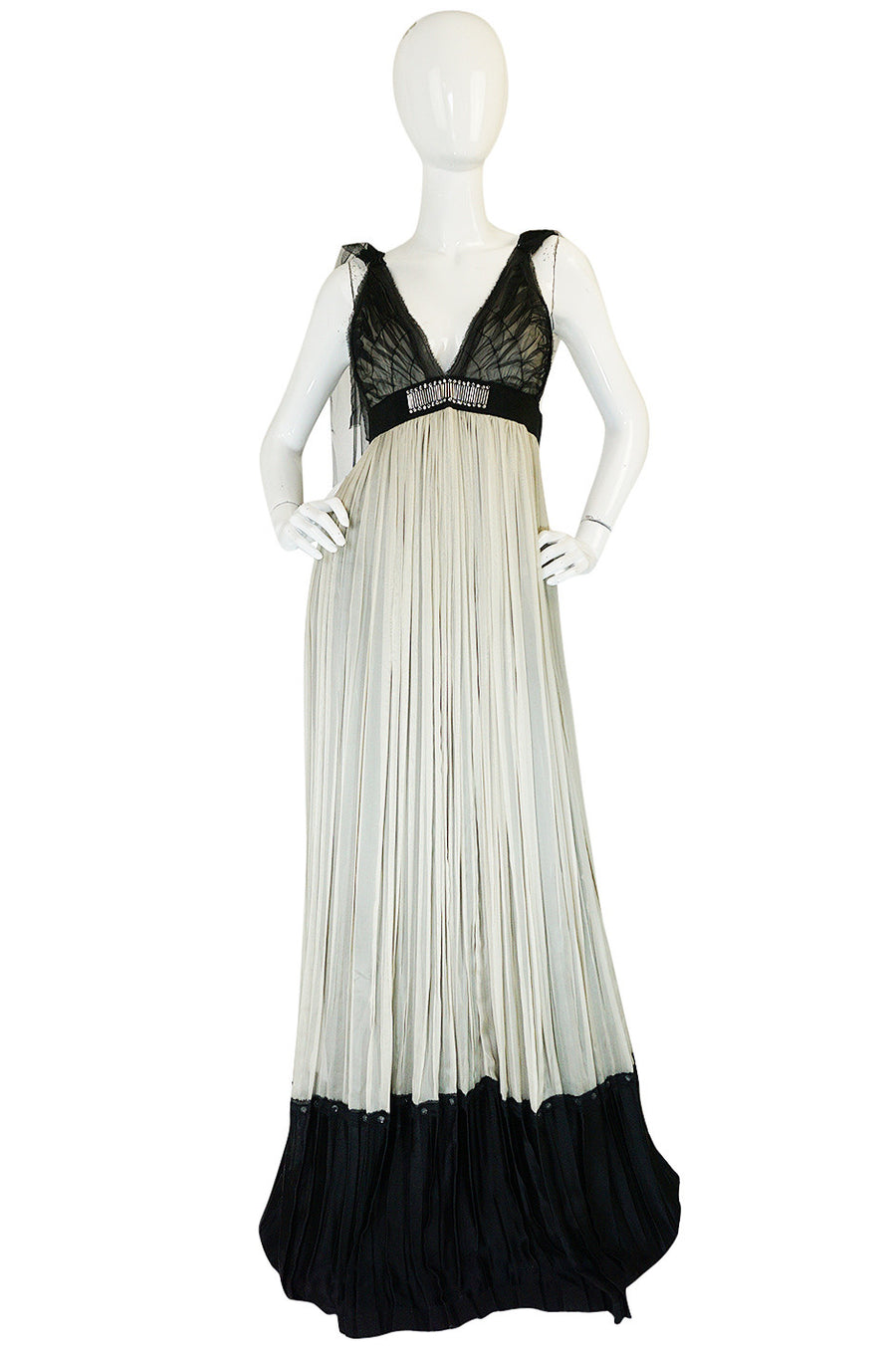 Recent Ethereal Silk Chiffon & Net Alberta Ferretti Dress – Shrimpton  Couture