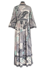 1960s Bessi Pastel Grey Pink & Turquoise Silk Jersey Print Dress w Wide Cut Sleeves