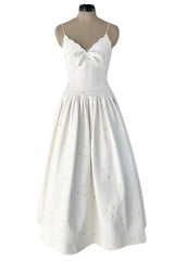 Prettiest 1960s Nina Ricci White Cotton Waffle Weave Pique Dress w Embroidered Daisies