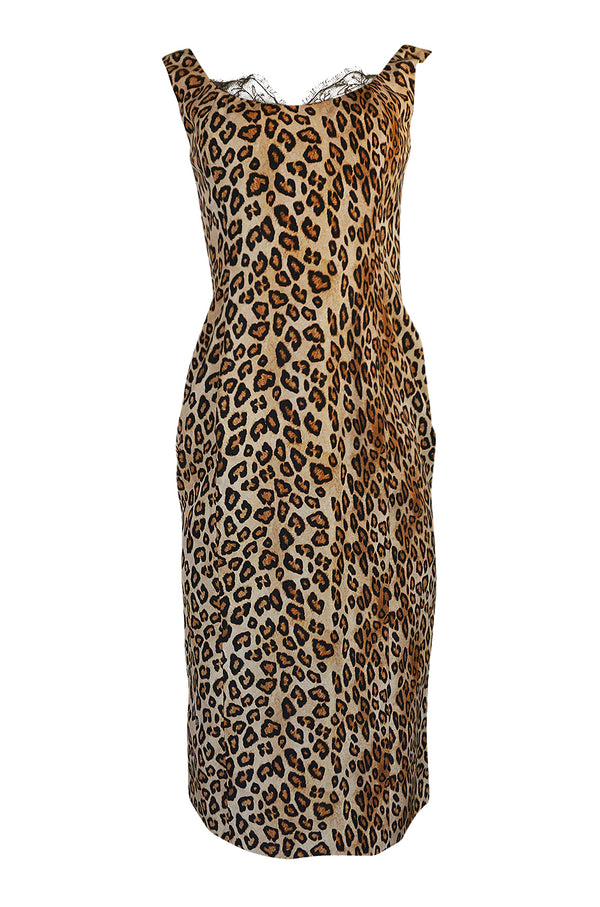 F/W 2005 Alexander McQueen Runway Leopard Print Dress