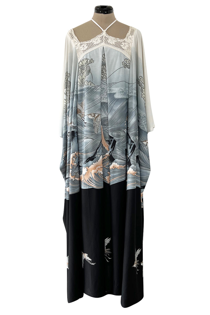 Spectacular 1970s Jean Varon Crane Print Jersey Caftan Dress w Hand Crocheted Collar