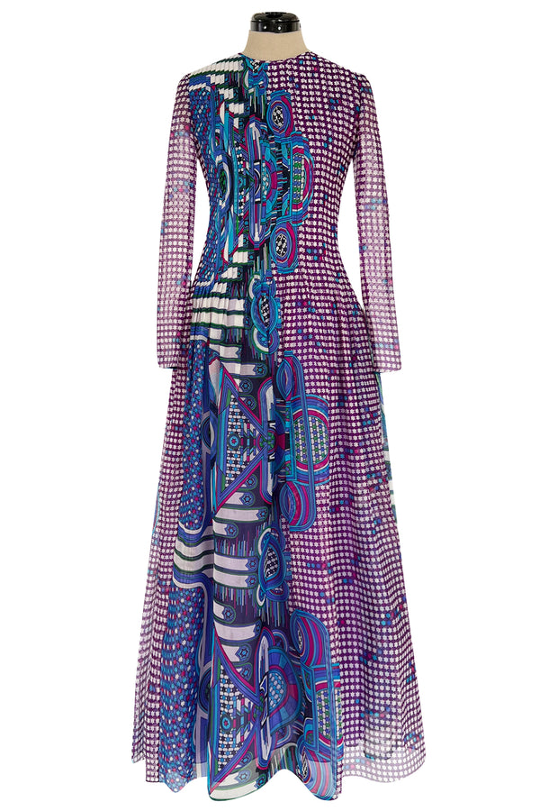 Gorgeous Spring 1972 Pierre Cardin Printed Silk Gazaar Dress w Fine Pleat Detailing