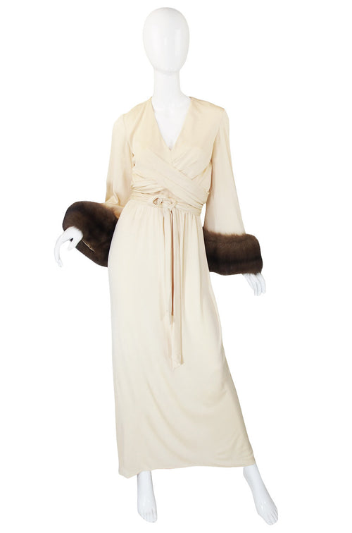 1974 Sable Cuffed Cream Jersey Bill Blass Dress