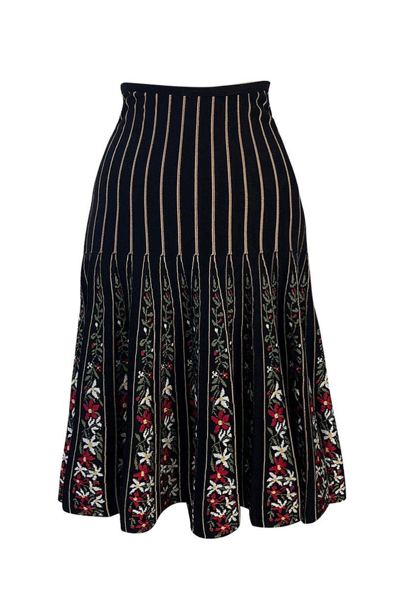 Gorgeous Fall 2000 Azzedine Alaia Documented Flared Stretch Knit Floral Pattern Skirt
