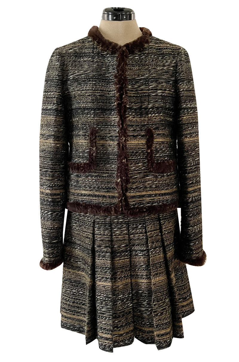 Stunning Fall 2005 Chanel Metallic Silk Mohair Fur Trimmed Tweed Jacke –  Shrimpton Couture