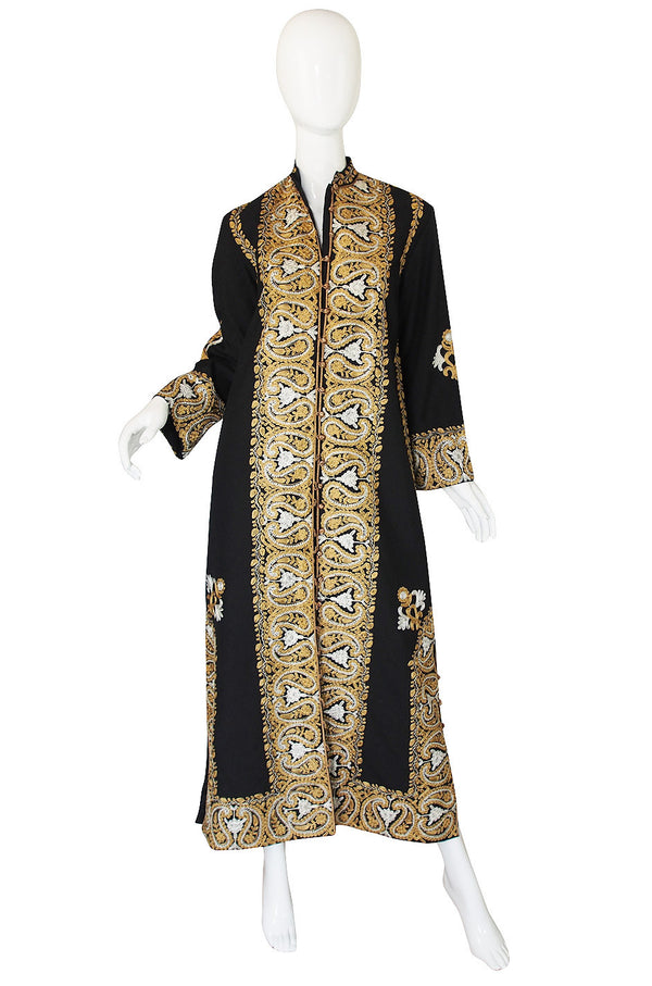 1970s Embroidered Gold & Black Caftan