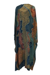 1970s Unlabelled Well Made Tie Dye Printed Silk Caftan