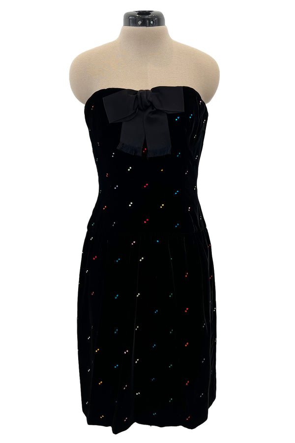 Fabulous Fall 1979 Oscar de la Renta Runway Rhinestone Detailed Velvet Strapless Dress