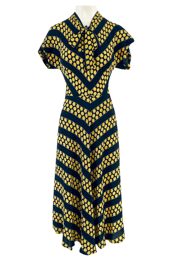 Gorgeous 1940s Yellow Dot & Deep Navy Black Chevron Print Silk Swing Dress