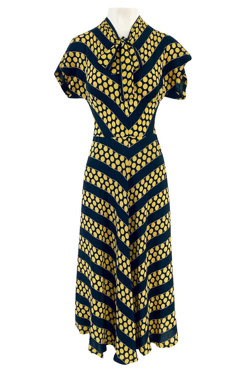 navy and yellow dress Gorgeous 1940s Yellow Dot & Deep Navy Black Chevron Print Silk Swing D – Shrimpton Couture