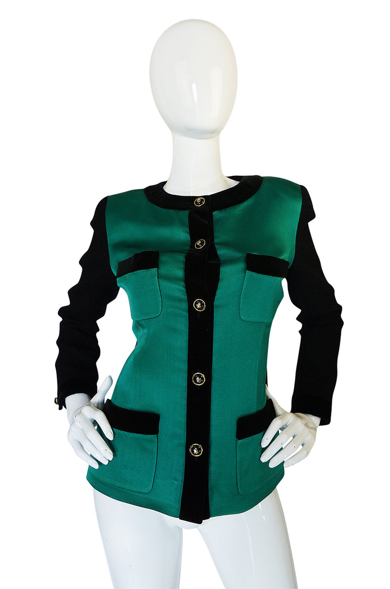 1980s Chanel Emerald Green Silk Satin Front Black Jacket – Shrimpton Couture