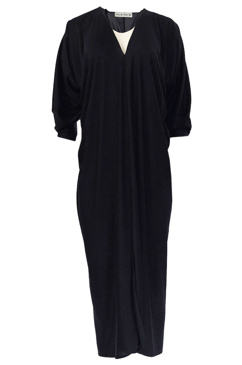 1970s Halston Easy to Wear Black Jersey Slip On Caftan Dress