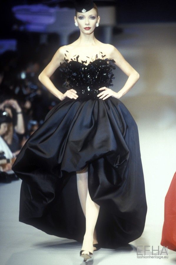 Extraordinary Fall 1996 Nina Ricci by Girard Pipard Haute Couture Feather & Beaded Silk Dress