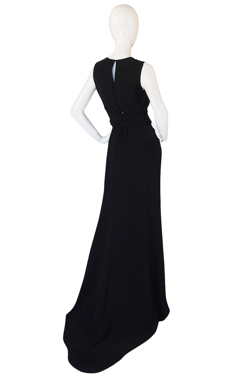 1990s Trained Oscar de la Renta Black Gown