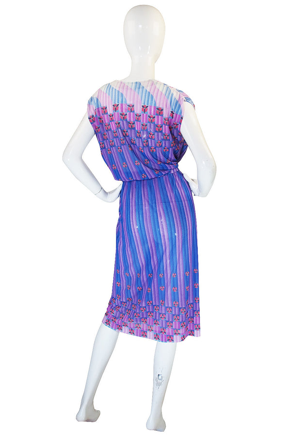 1970s Pretty Purple Nylon Print Wrap Dress