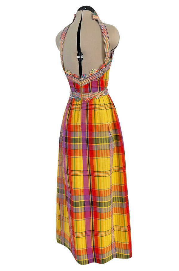 1972 Donald Brooks Textured Cotton Plaid Print Dress w Embroidered Flower Trim