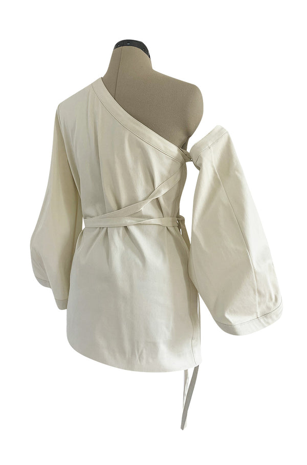 Fall 2016 Rosie Assoulin Convertible to One Shoulder w Removeable Sleeve Top