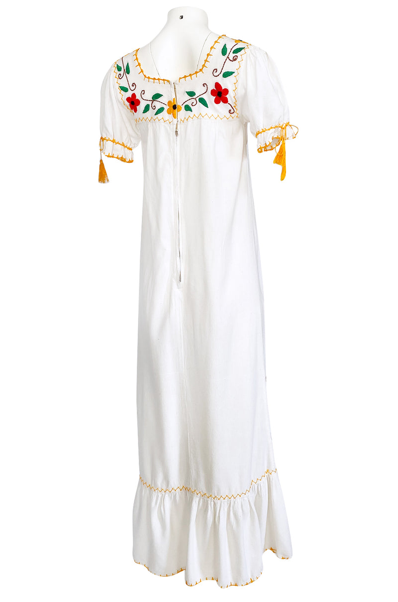1950s Handmade Mexican Floral Embroidered White Cotton Dress