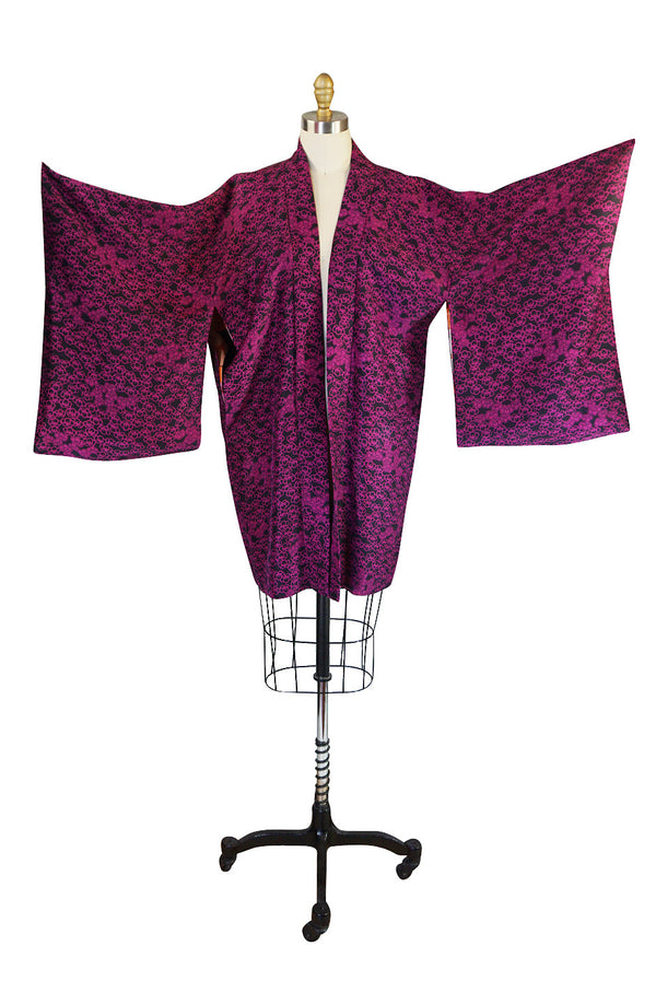 1950s Deep Pink on Black Silk Print Kimono