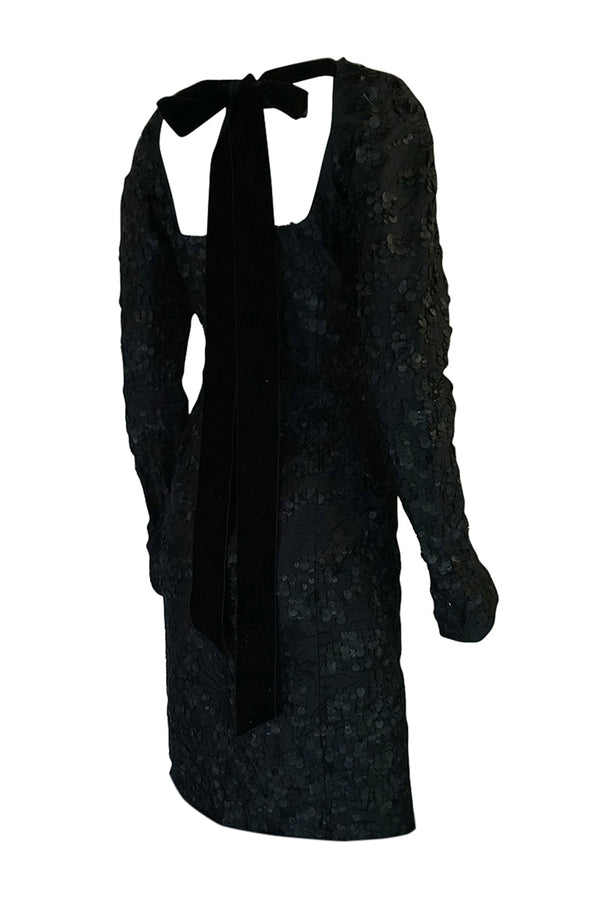F/W 2002 Tom Ford for Yves Saint Laurent Runway Textured Dress