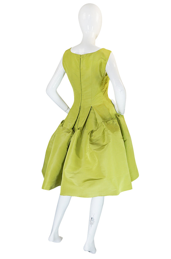 Iconic S/S 2004 Oscar De La Renta Lime Green "Carrie" Dress