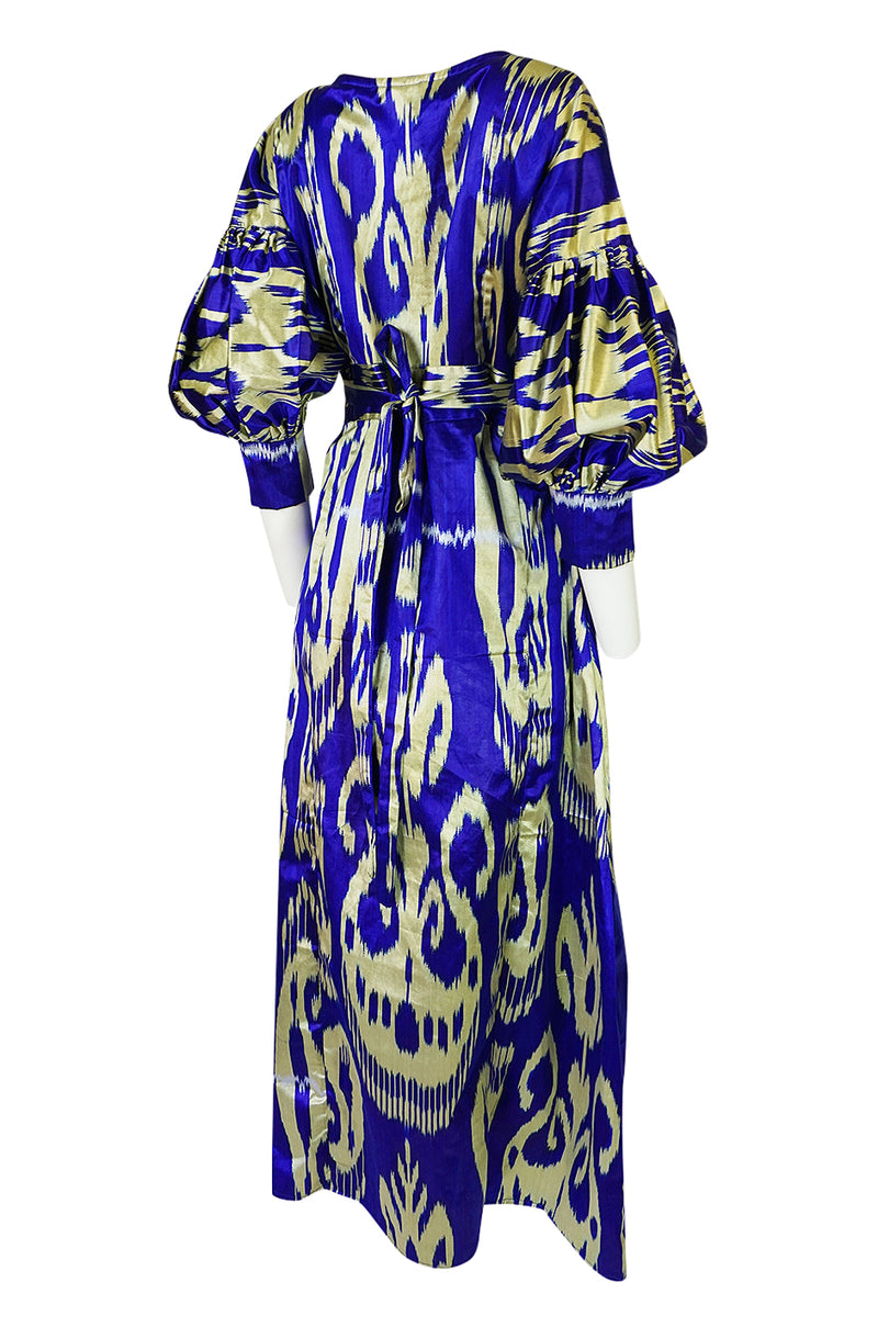 Recent Zazi Vintage Silk Ikat "Madhu" Bliue & Gold Caftan Dress