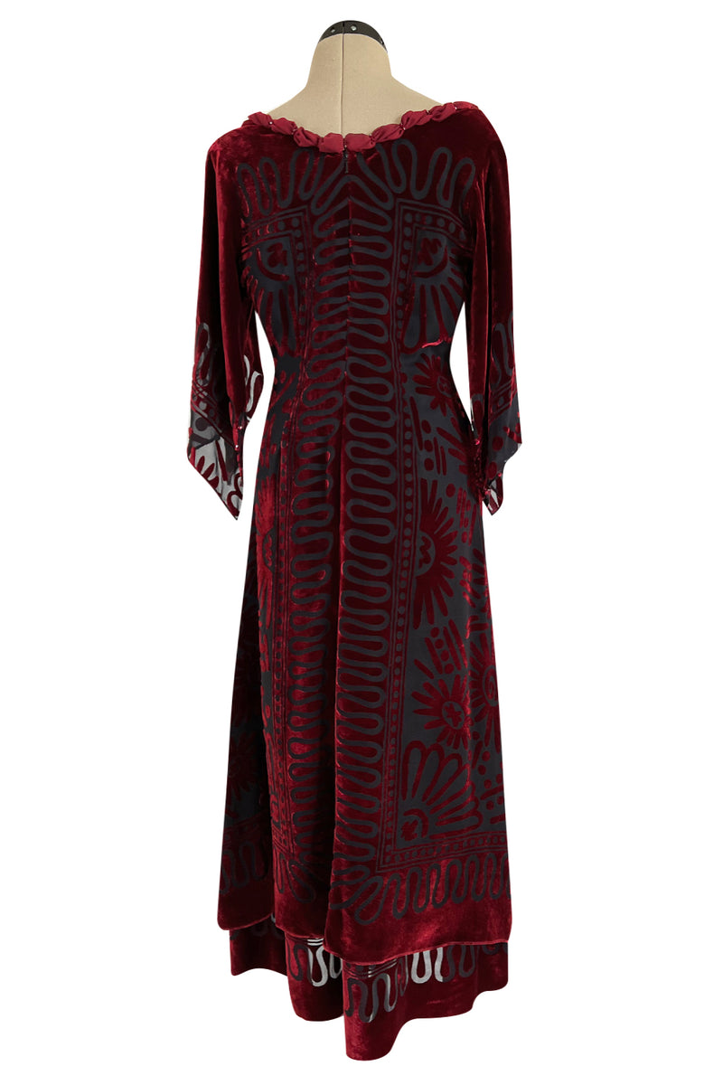 Gorgeous 1980s Zandra Rhodes Deep Red Cut Velvet Caftan Dress w Beaded Detailing