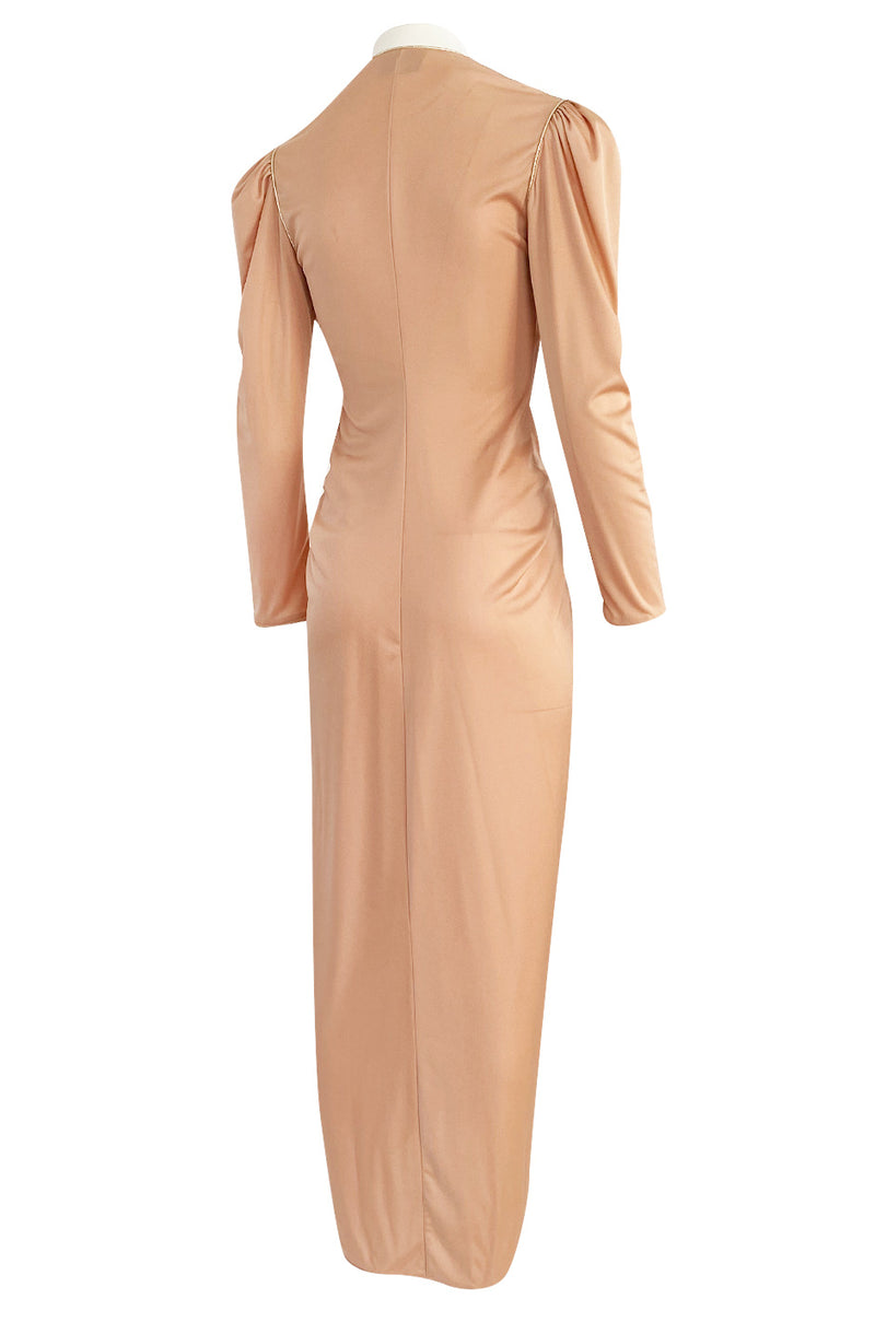 1981 Bill Tice Peach Nylon Jersey Long Sleeve Deep Plunge Dress w Gold Lame Flower & Trim