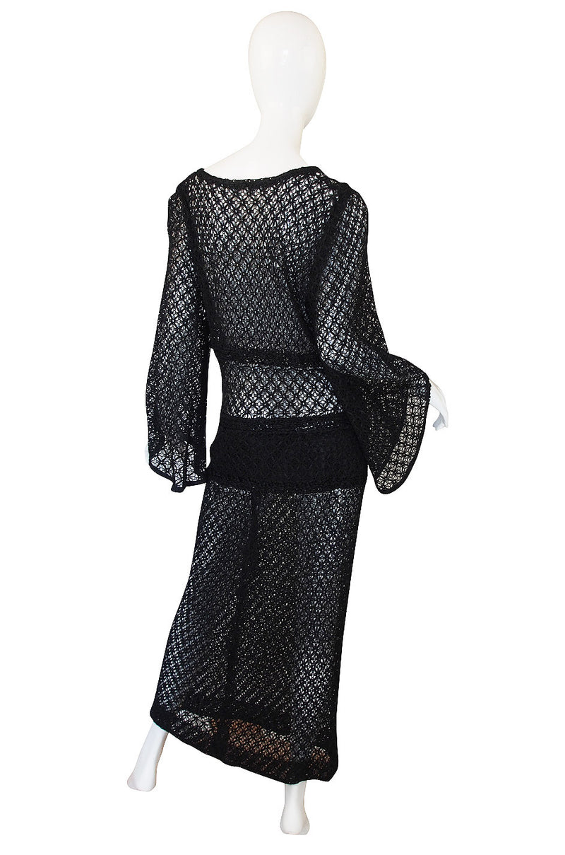 1930s Black Wide Sleeve 'Ribbon' Dress