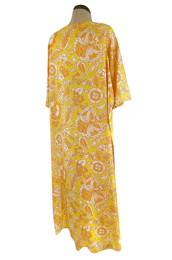 1960s Unusual Wrapped & Tie Printed Yellow Jumpsuit w Full Length Caped Back