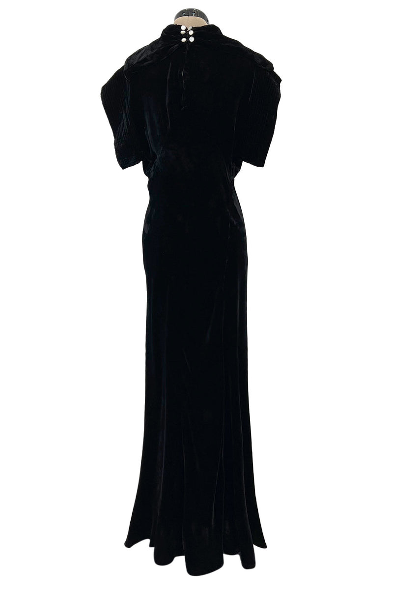 Stunning 1930s Black Silk Velvet Bias Cut Dress w Top Stitched Sleeves & Silver Glitter Buttons