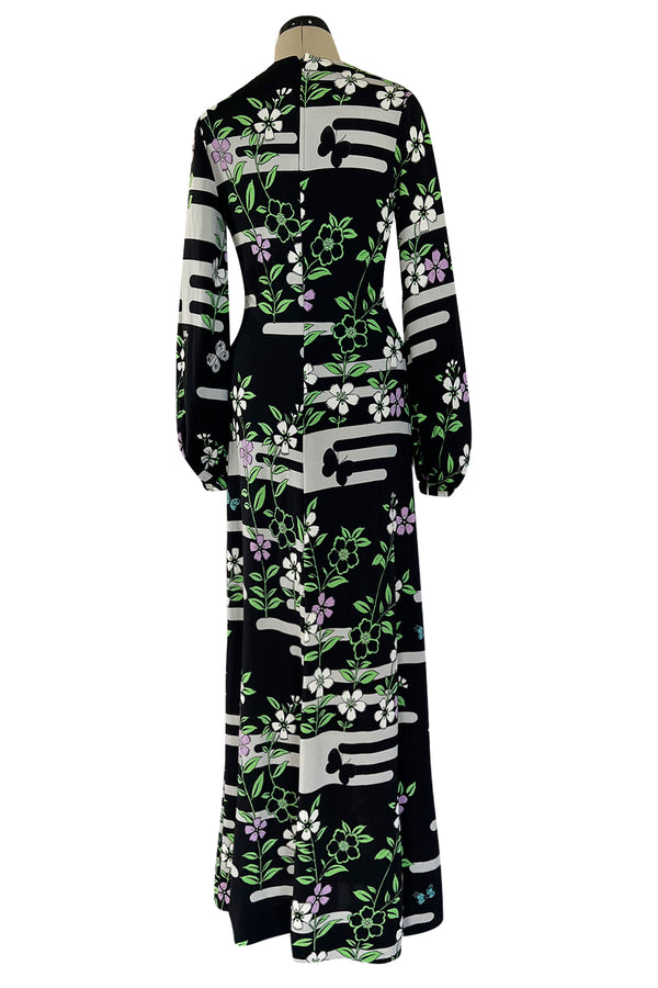 Prettiest 1970s Hanae Mori Printed Black & Green Floral Easy to Wear Jersey Dress